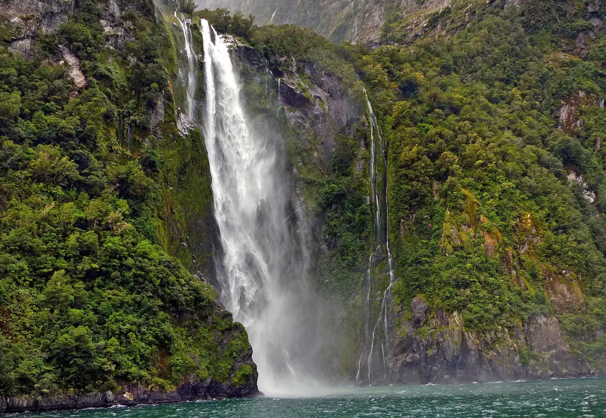 Stirling Falls dropping into Milford Sound